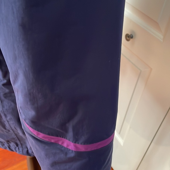 The north face thermoball jacket, size medium - Picture 4 of 5